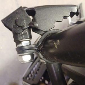 Estriberas o reposapiés Suzuki V-Strom